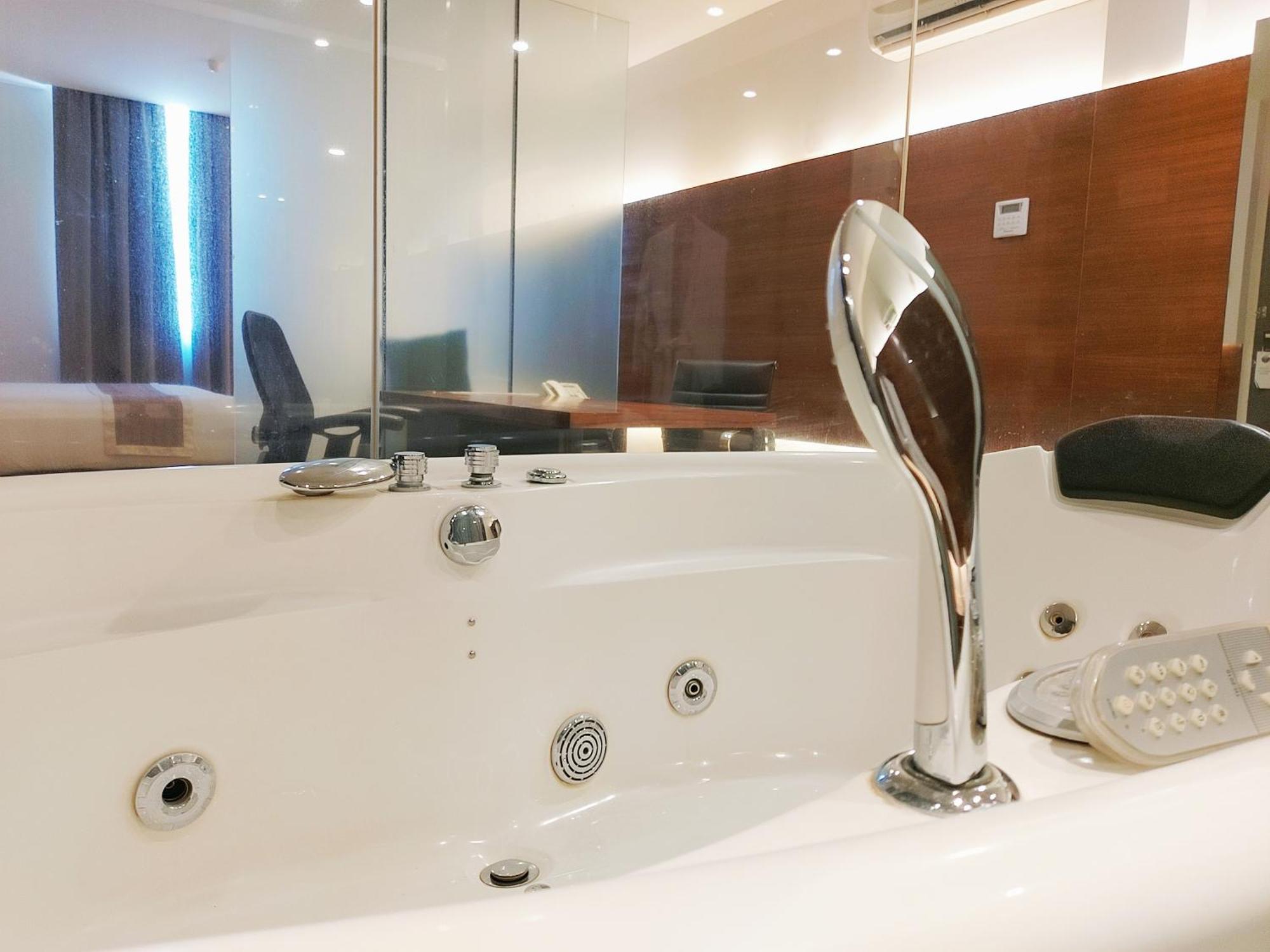 The Leverage Business Hotel - Bandar Baru Mergong Alor Setar Eksteriør bilde